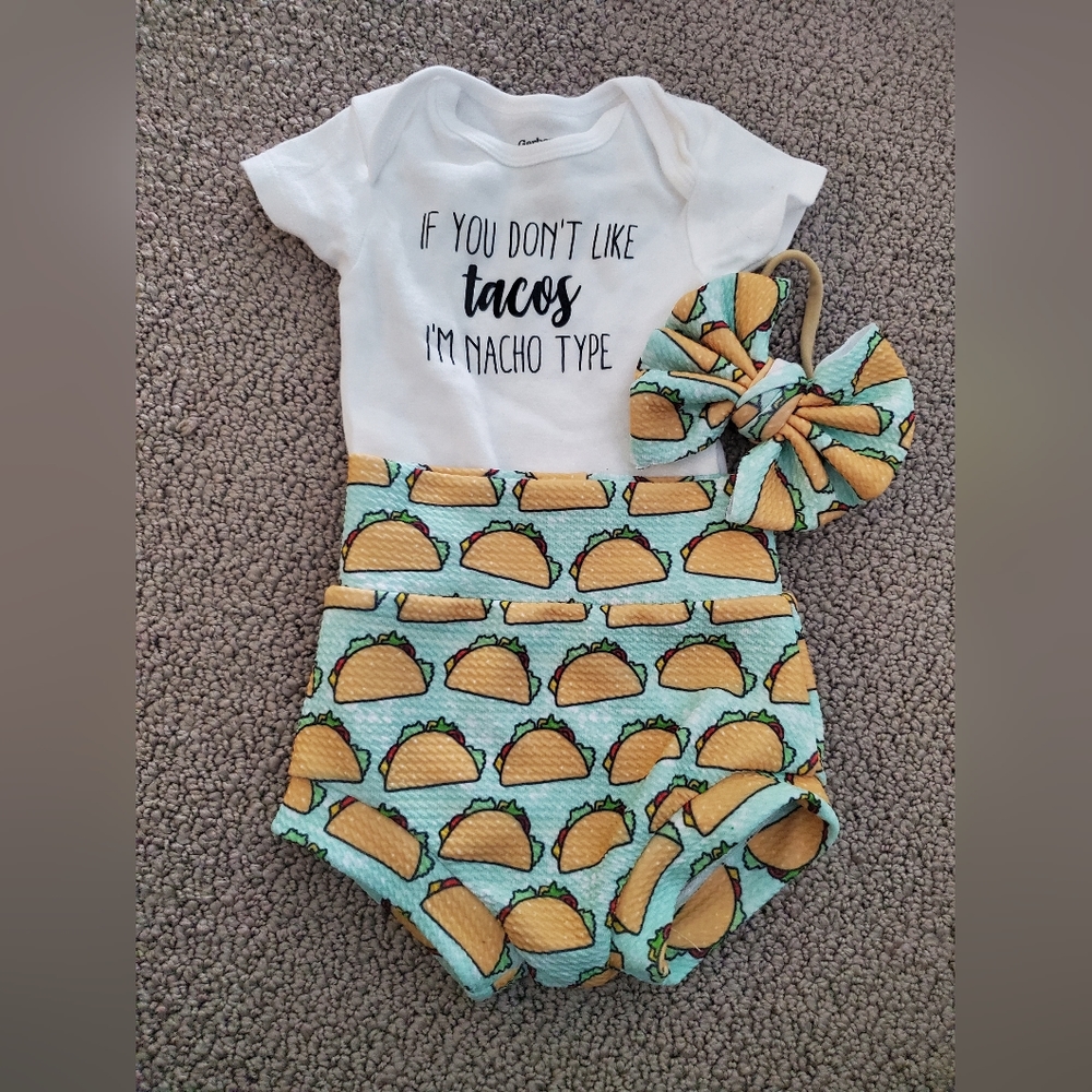 Nacho type baby set